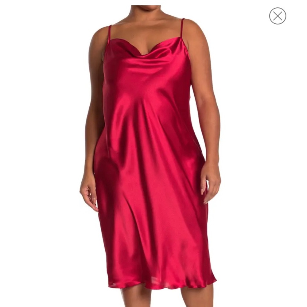 Bebe dress